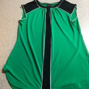 Ladies green and black sleeveless top